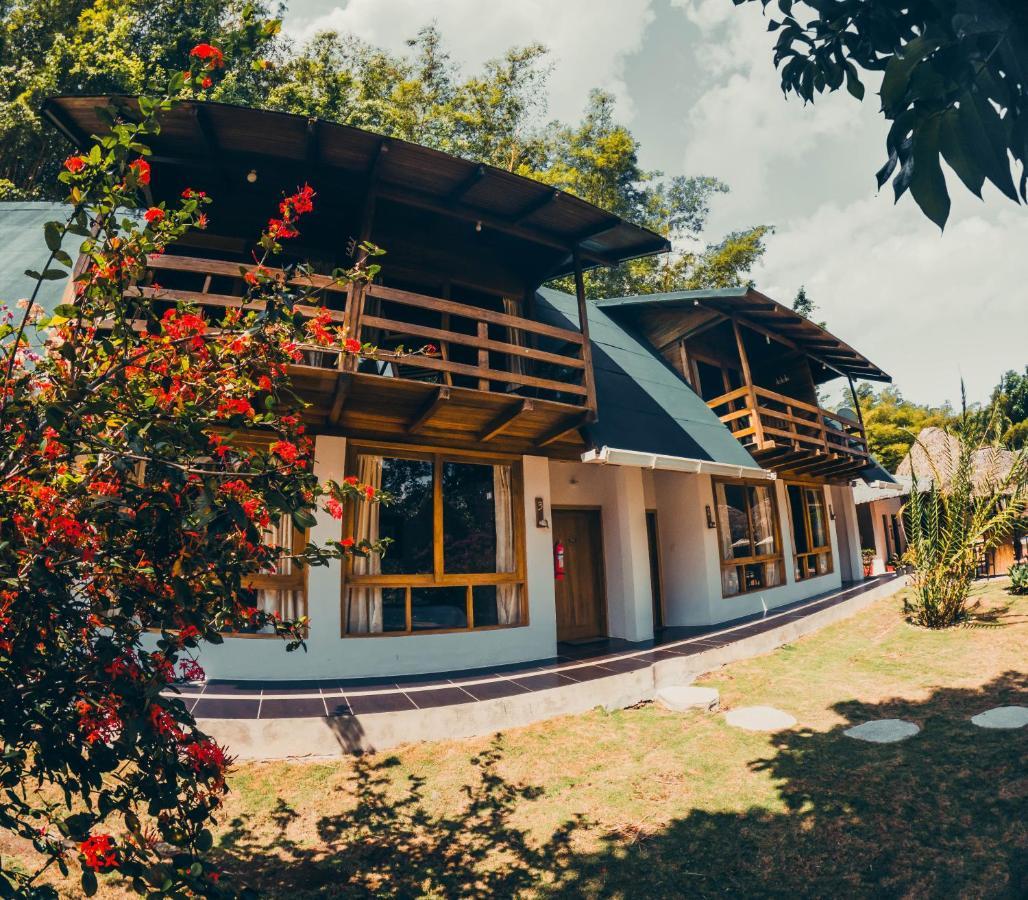 Tagua Lodge テナ エクステリア 写真