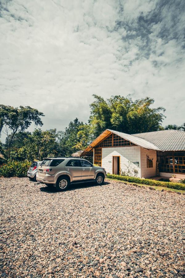 Tagua Lodge テナ エクステリア 写真