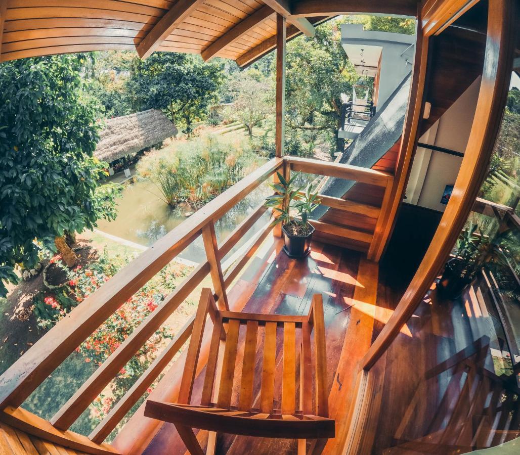 Tagua Lodge テナ エクステリア 写真